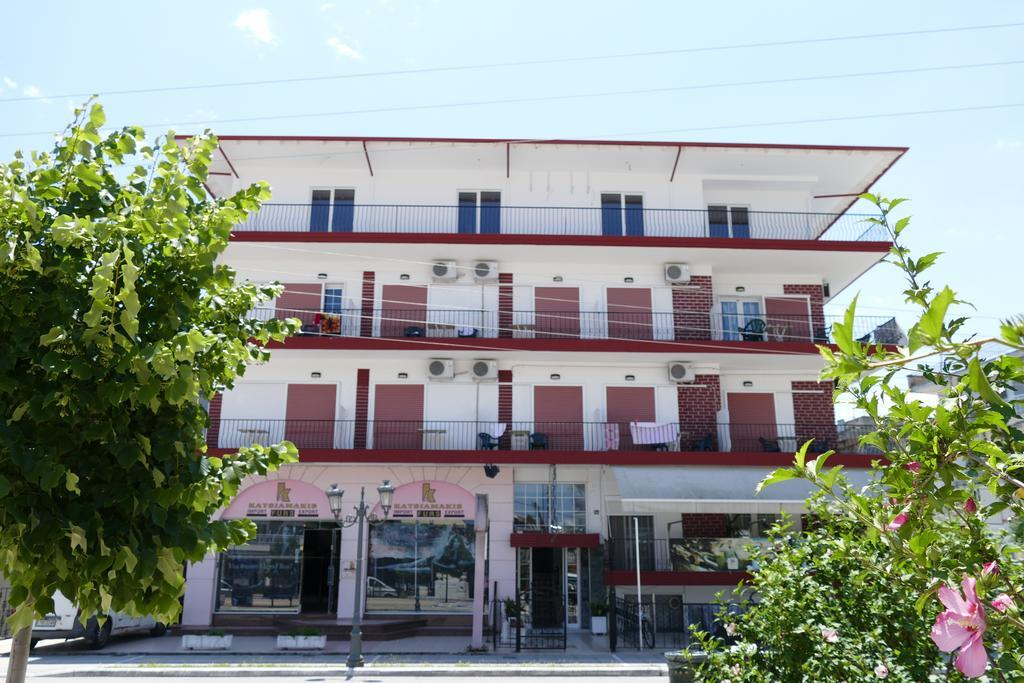 Adonis Apartments Паралия-Катерини Экстерьер фото