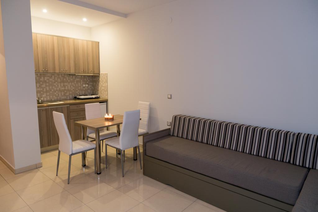 Adonis Apartments Паралия-Катерини Экстерьер фото